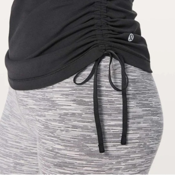 LULULEMON FULL FREEDOM TANK ~ BLACK ~ Side Ruche - Picture 3 of 9